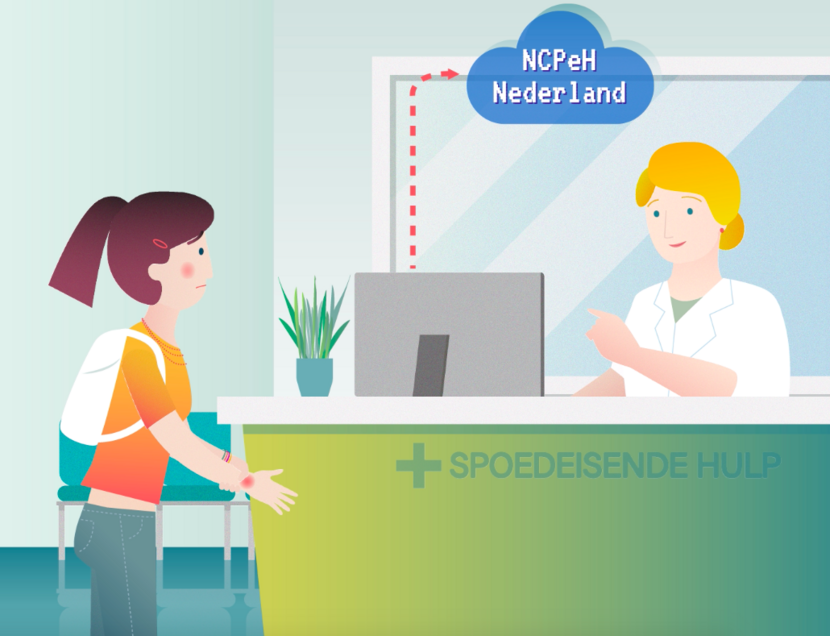 Een dame staat voor een virtuele NCPeH balie met daarachter een zorgmedewerker